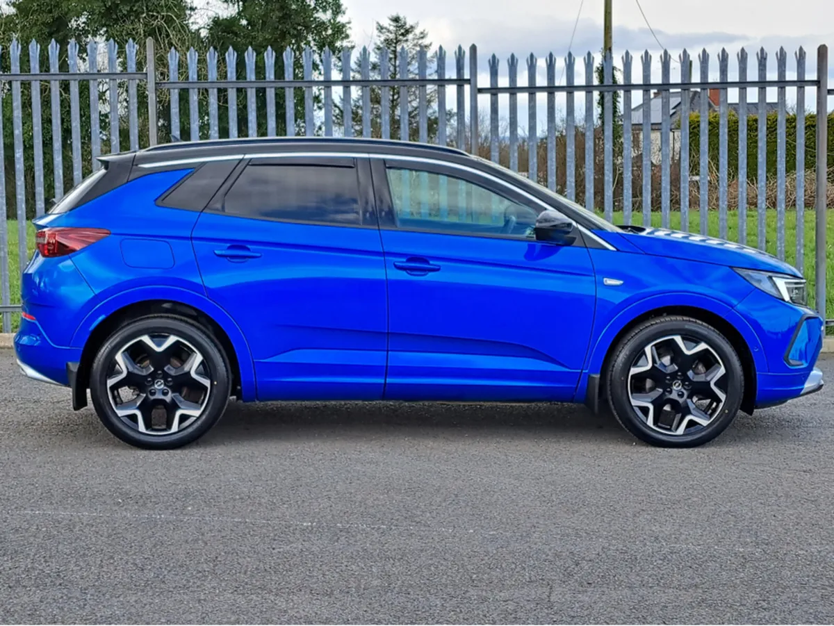 Opel Grandland ELITE 1.5TD 130BHP 8 SPEED AUTOMATI - Image 3