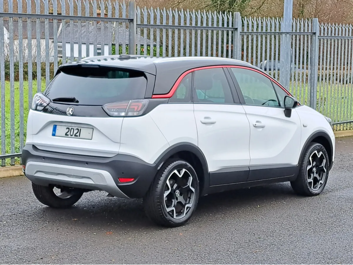 Opel Crossland SRI 1.2 TURBO 130BHP AUTOMATIC - Image 3