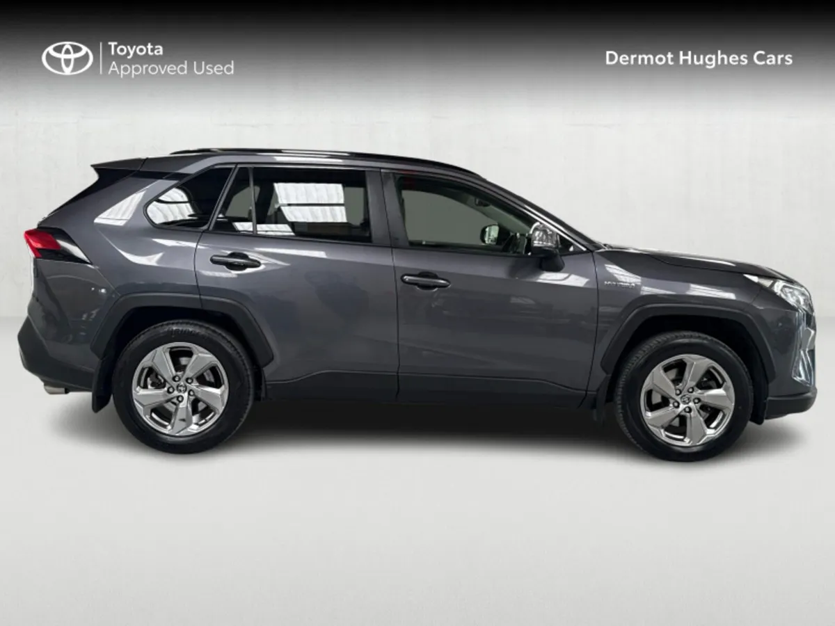Toyota RAV4 RAV4 HYBRID SOL 4DR AUTO - Image 3