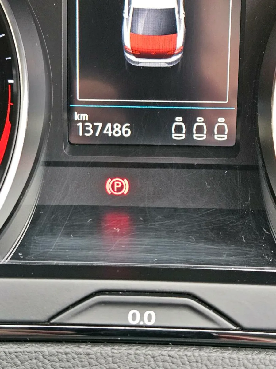 Volkswagen PASSAT 1.6 Comfortline - Image 3