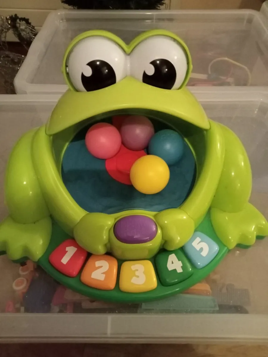 Bright Starts Pop & Giggle Pond Pal / frogs - Image 2