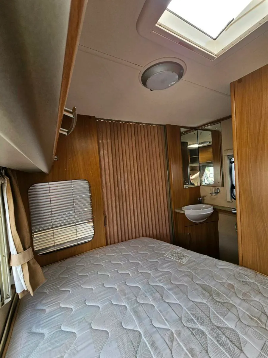 Swift Caravan - Image 3