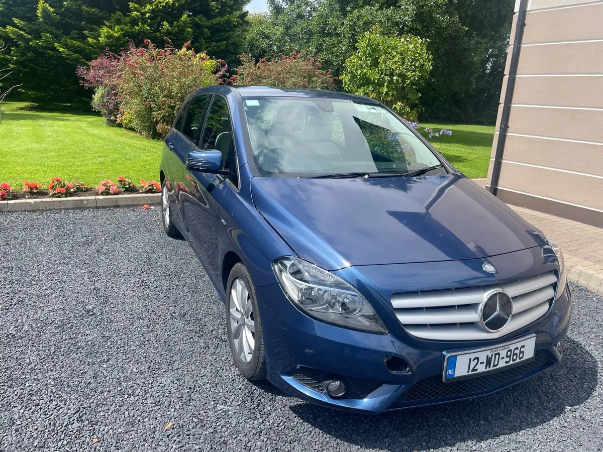 2012 Mercedes B 180 Low kms - Image 3