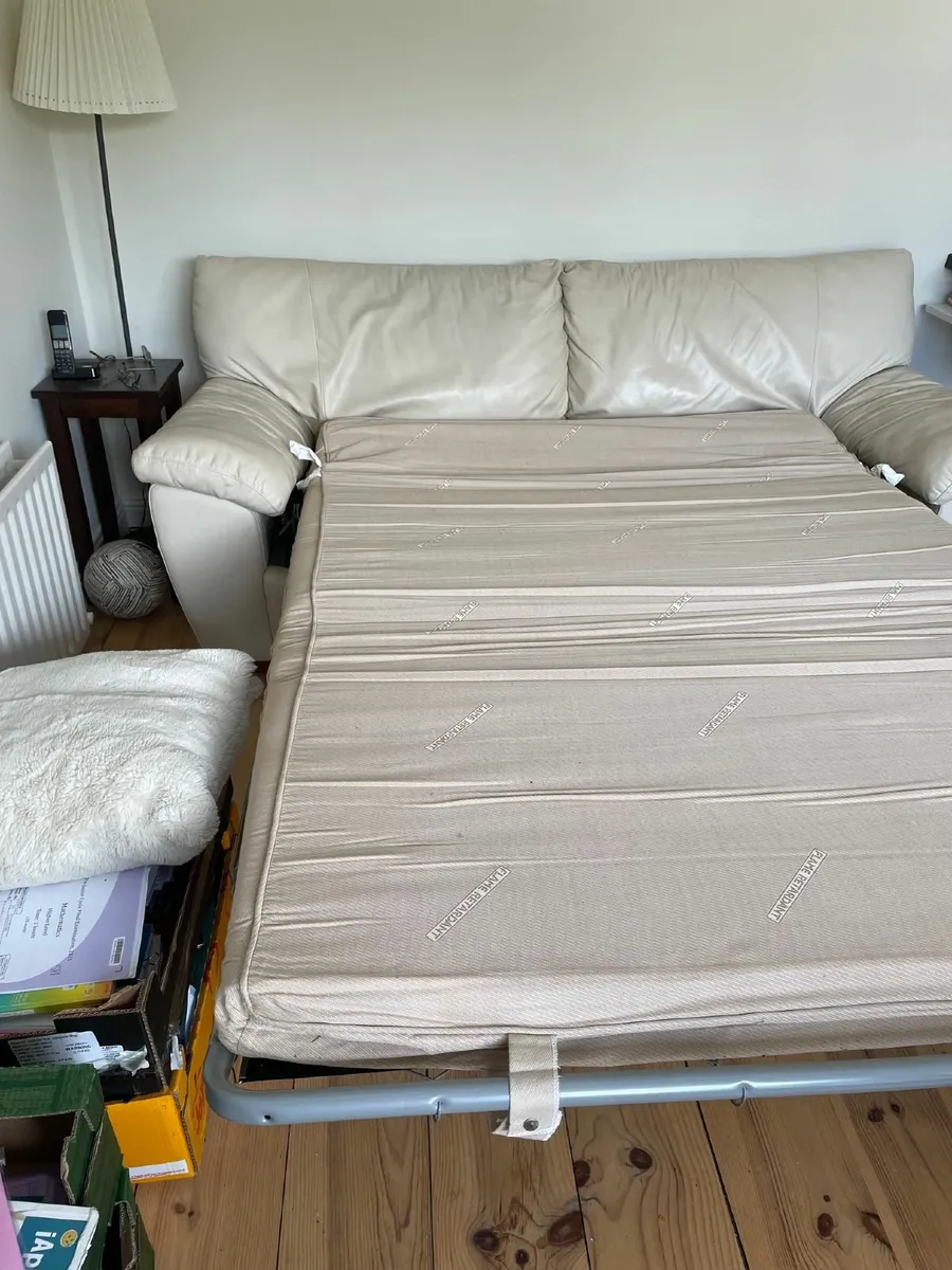 Leather sofa with sofabed - Image 3