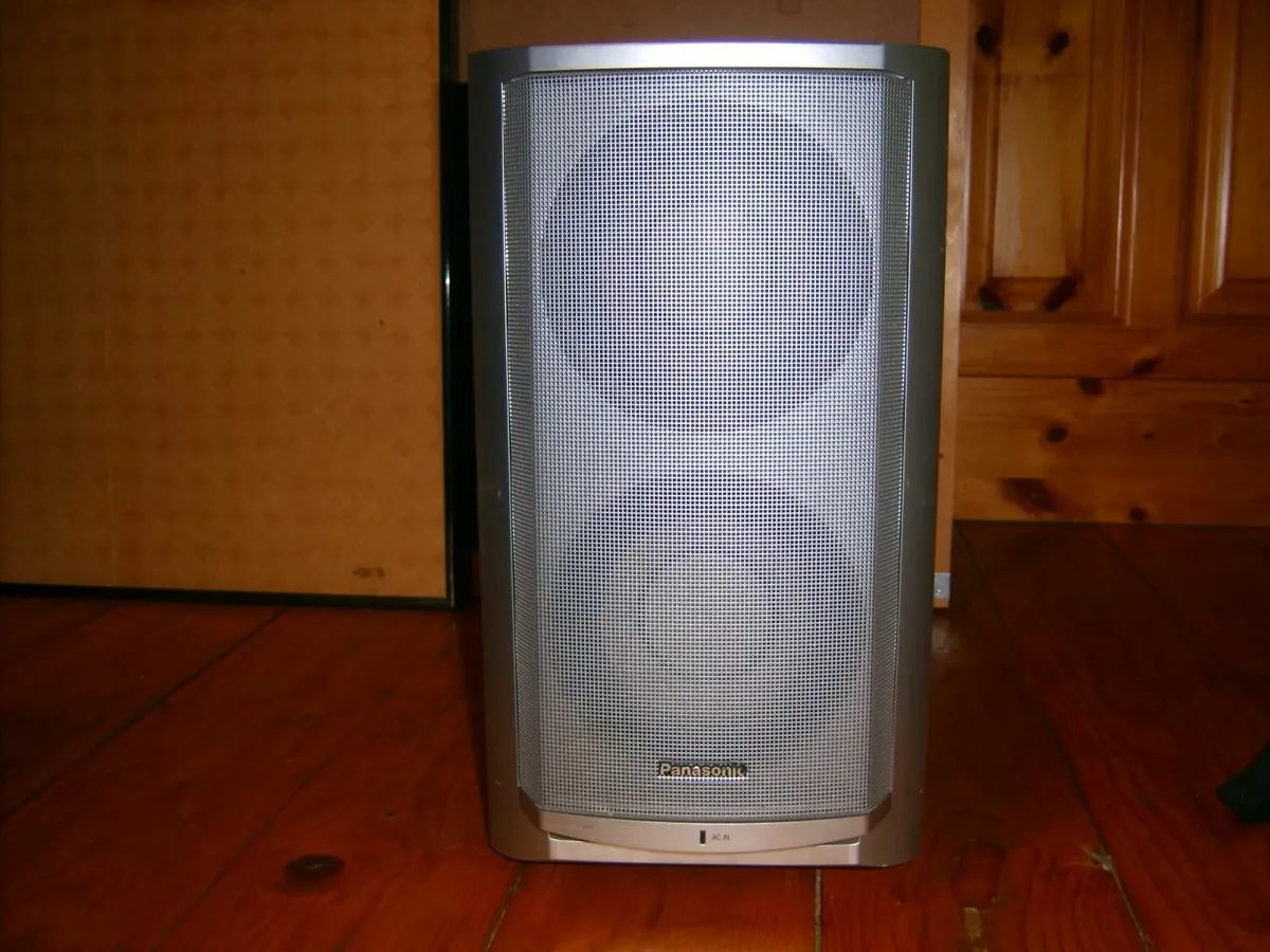sub - Image 1