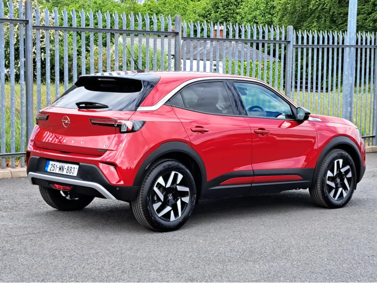 Opel Mokka e ELEGANCE 136BHP 50KW *HEATED SEATS*RE - Image 4