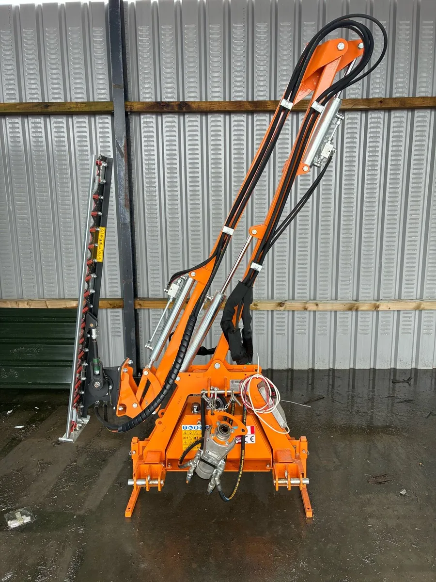 Deleks Falco hedgecutter - Image 1