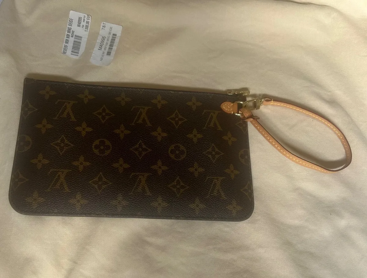 Louis Vuitton Monogram  pouch - Image 1