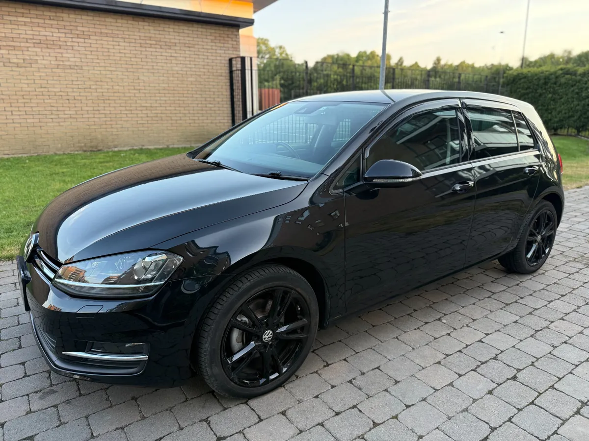 2016 Volkswagen Golf 1.2 TSI - Image 1