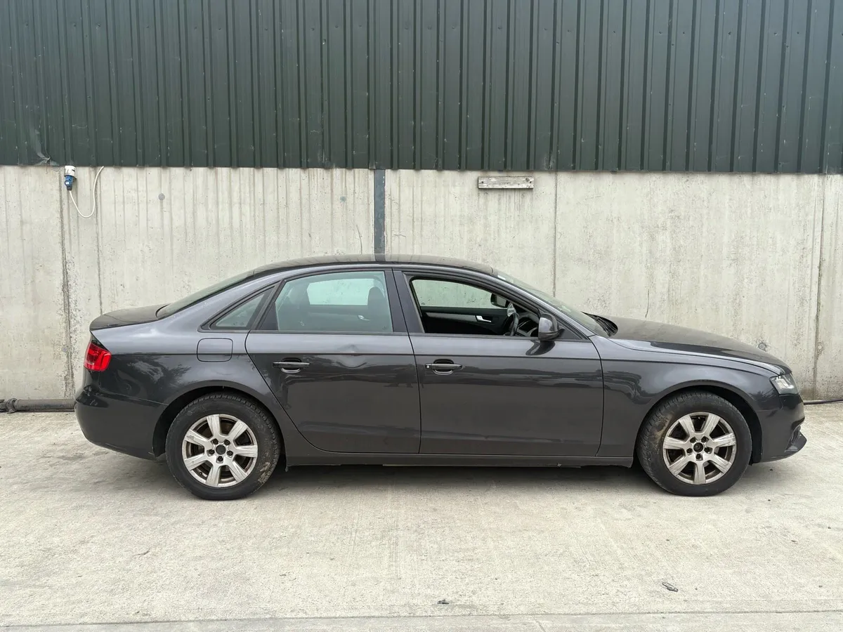 2009 Audi A4 parts - Image 3