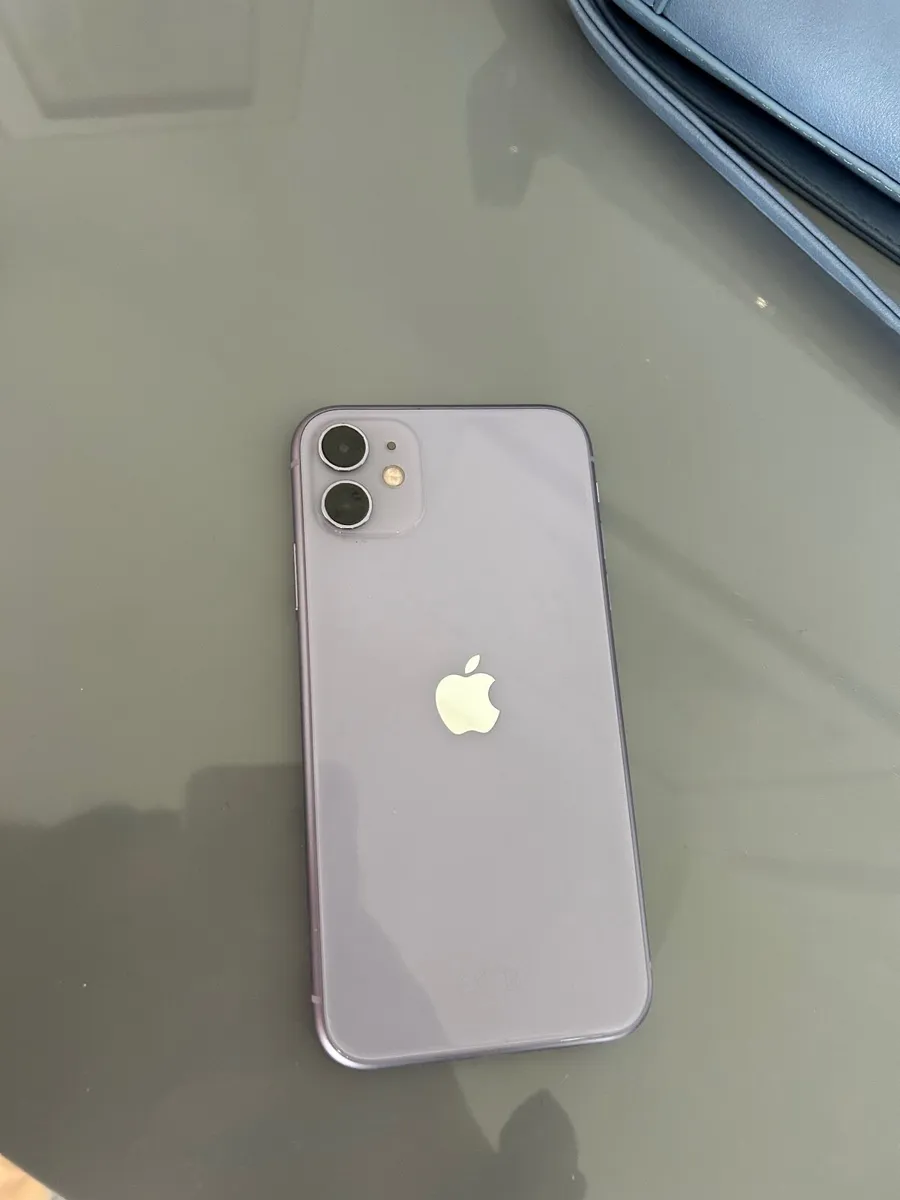 iPhone 11 64Gb - Image 1