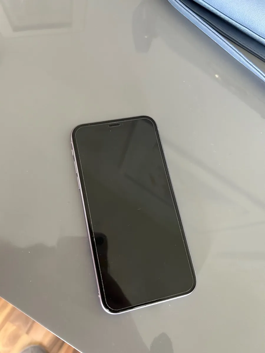 iPhone 11 64Gb - Image 2