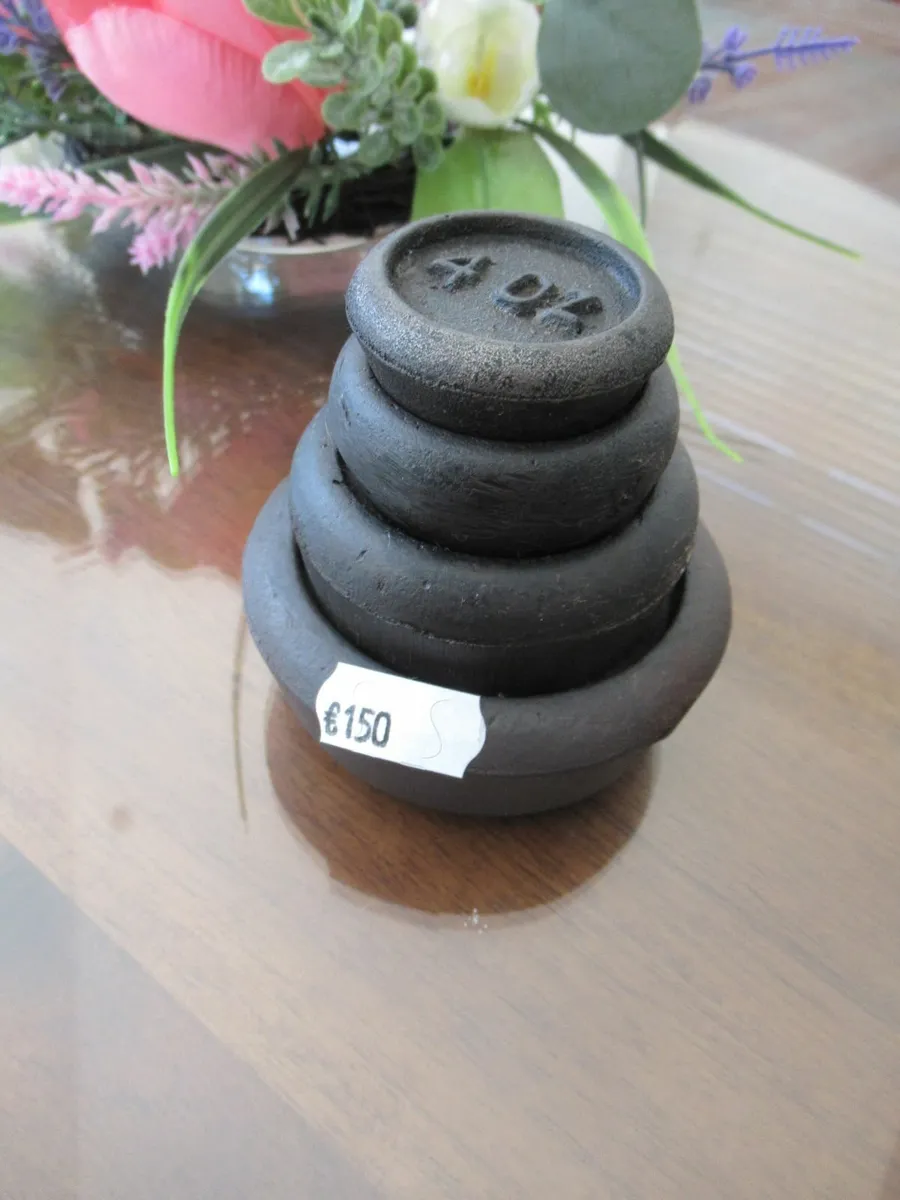 antique kitchen scales weights tools cast iron - Image 3