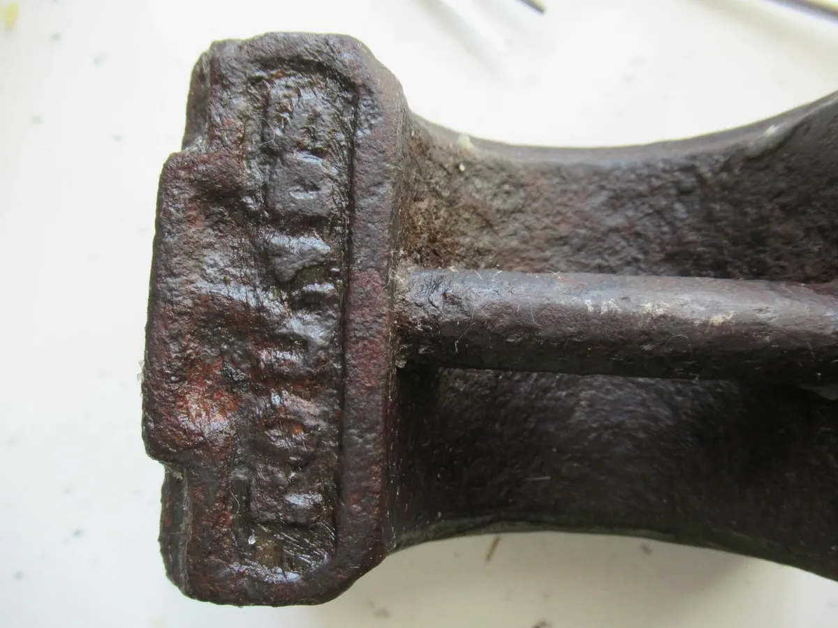 vintage cast iron weight 7 lb door antique cottage - Image 4