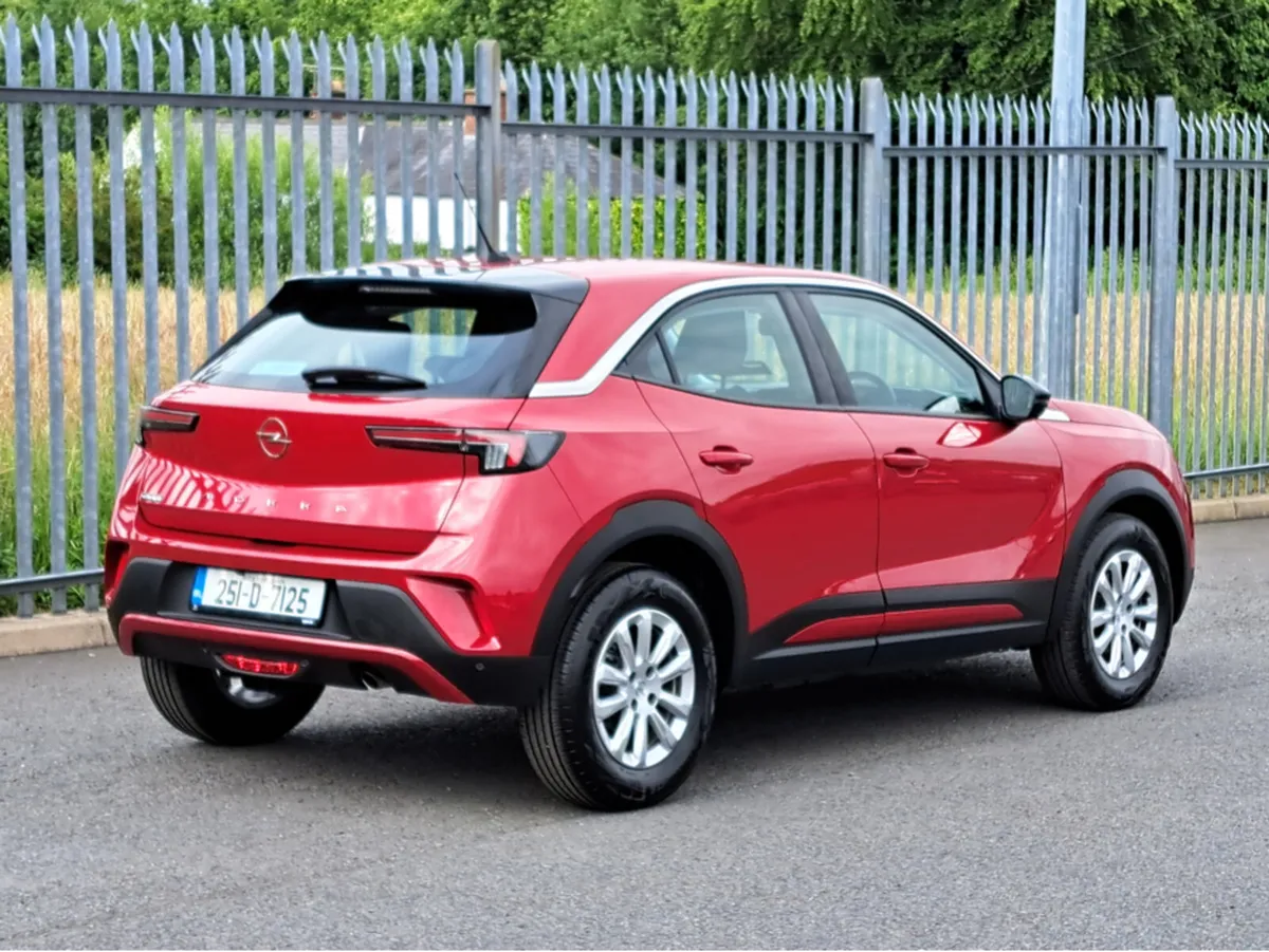 Opel Mokka SC 1.2TURBO 100BHP **REVERSING CAMERA** - Image 4