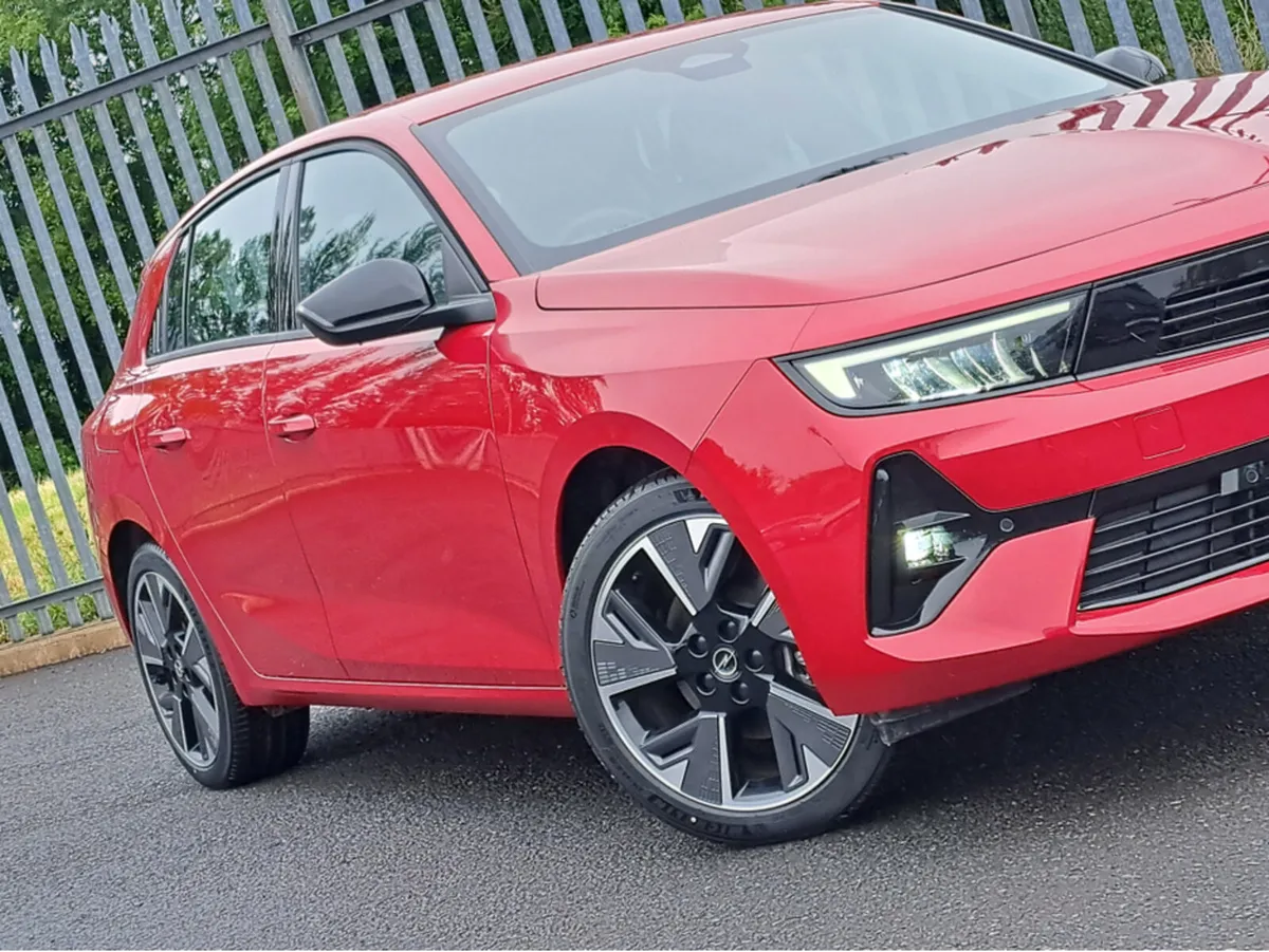 Opel Astra E 156BHP ELEGANCE 54KW  FULLY ELECTRIC - Image 3