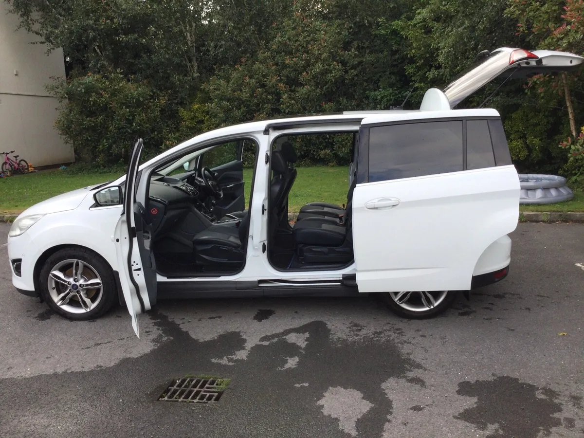 Ford Grand C Max 2.0 TDCI Titanium 2015 - Image 1