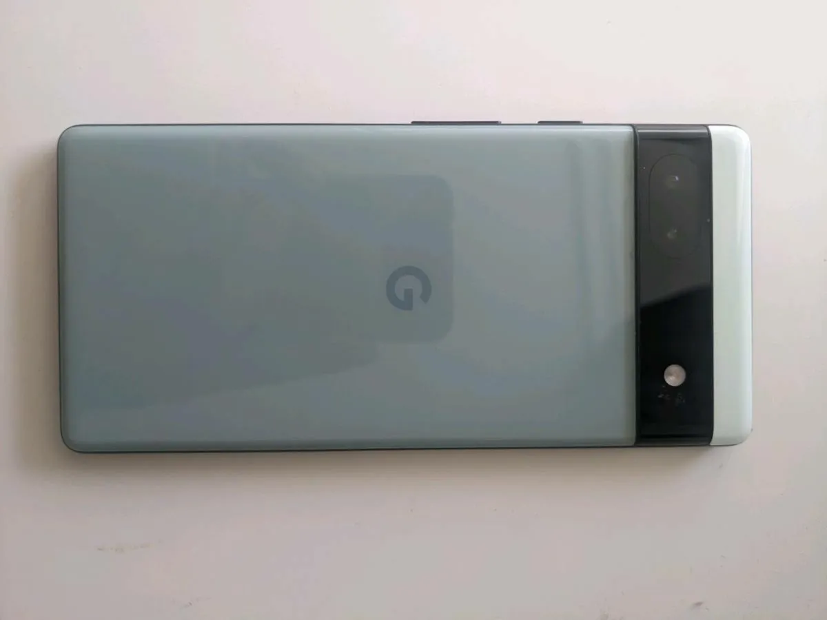 Google pixel 6 - Image 4