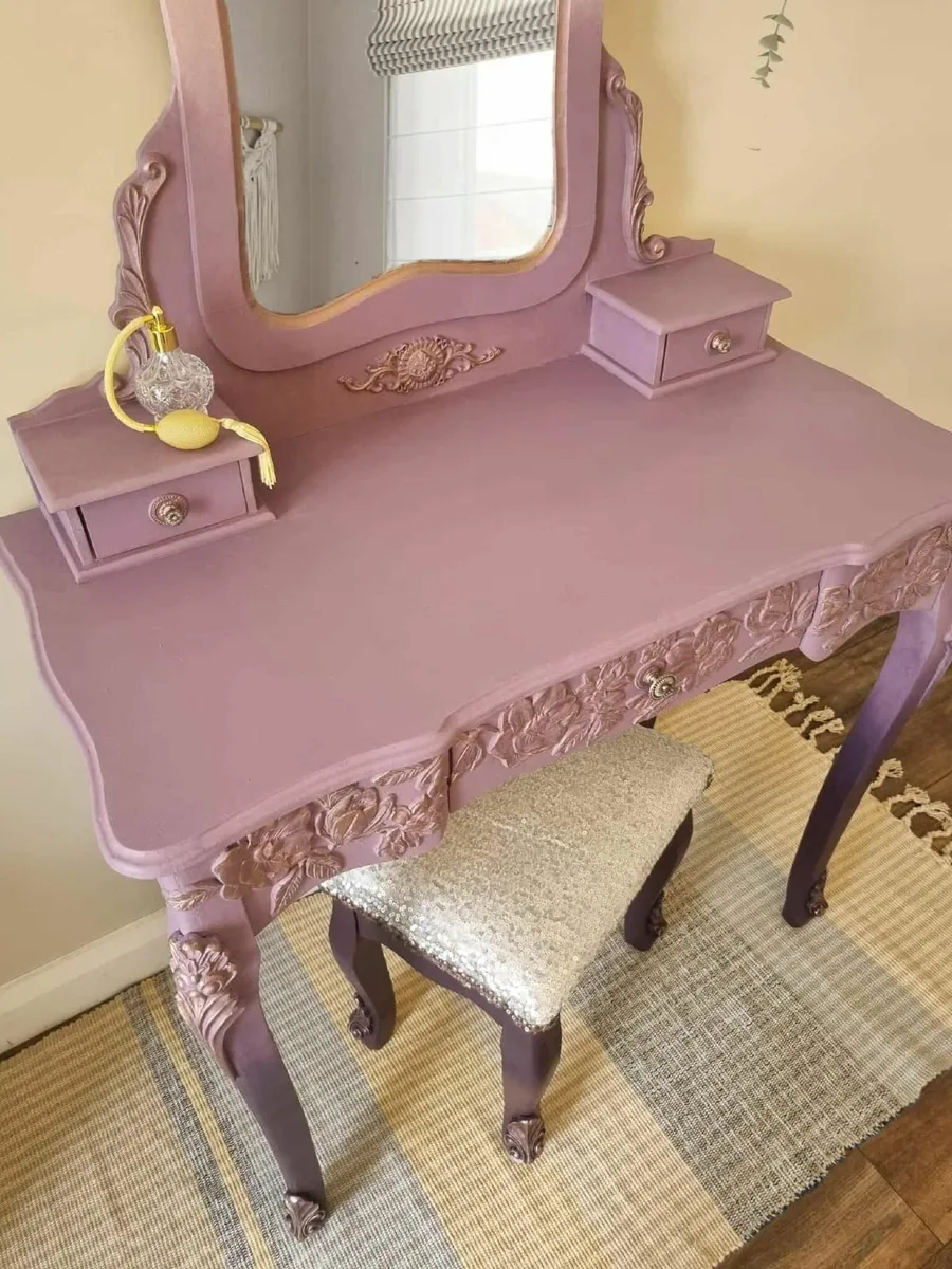 Dressing table  with stool - Image 3