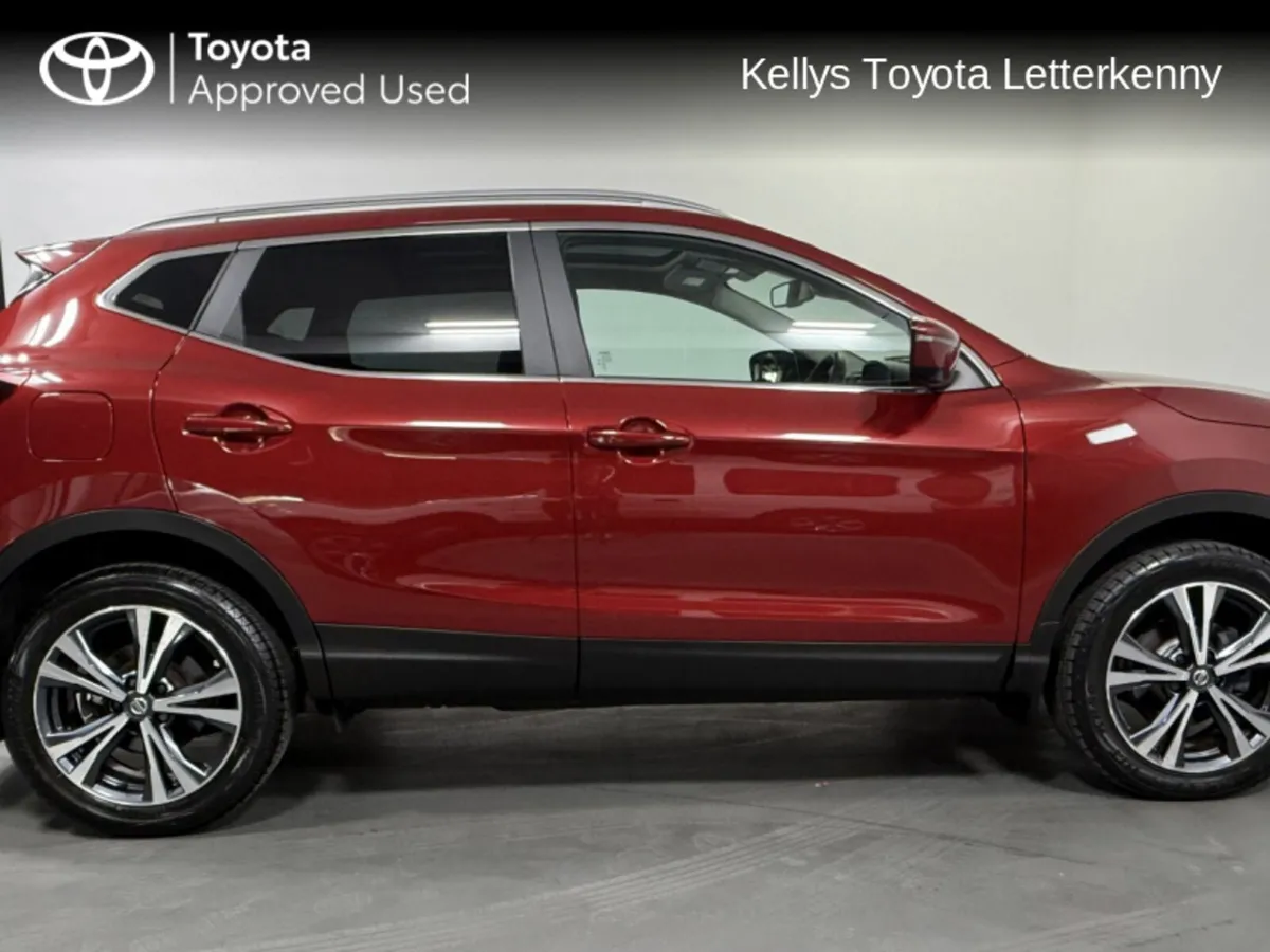 Nissan Qashqai 1.5 DSL SV PREMIUM SS 18 4DR #112 - Image 3