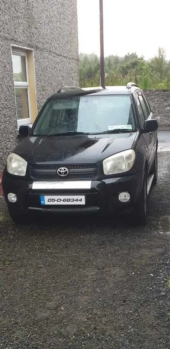 2005 Toyota Rav4 - Image 1
