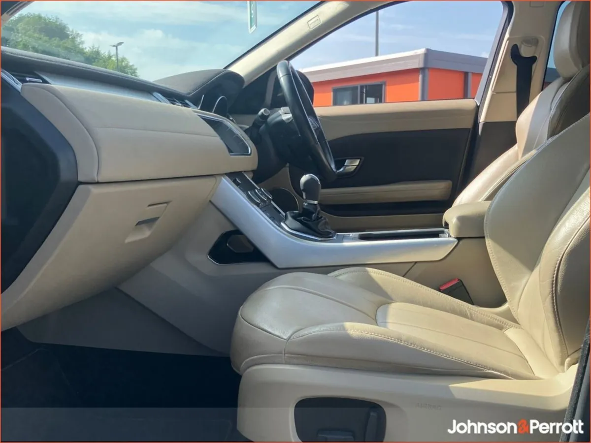 Land Rover Range Rover Evoque 2.0 eD4 SE 2wd - Image 4