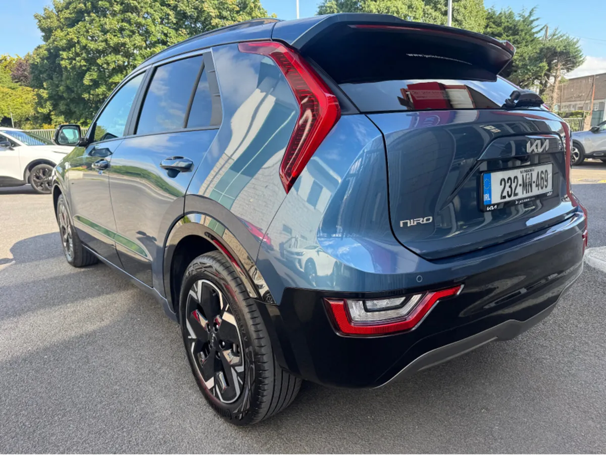 Kia e-Niro EV K4 5DR AUTO - Image 4