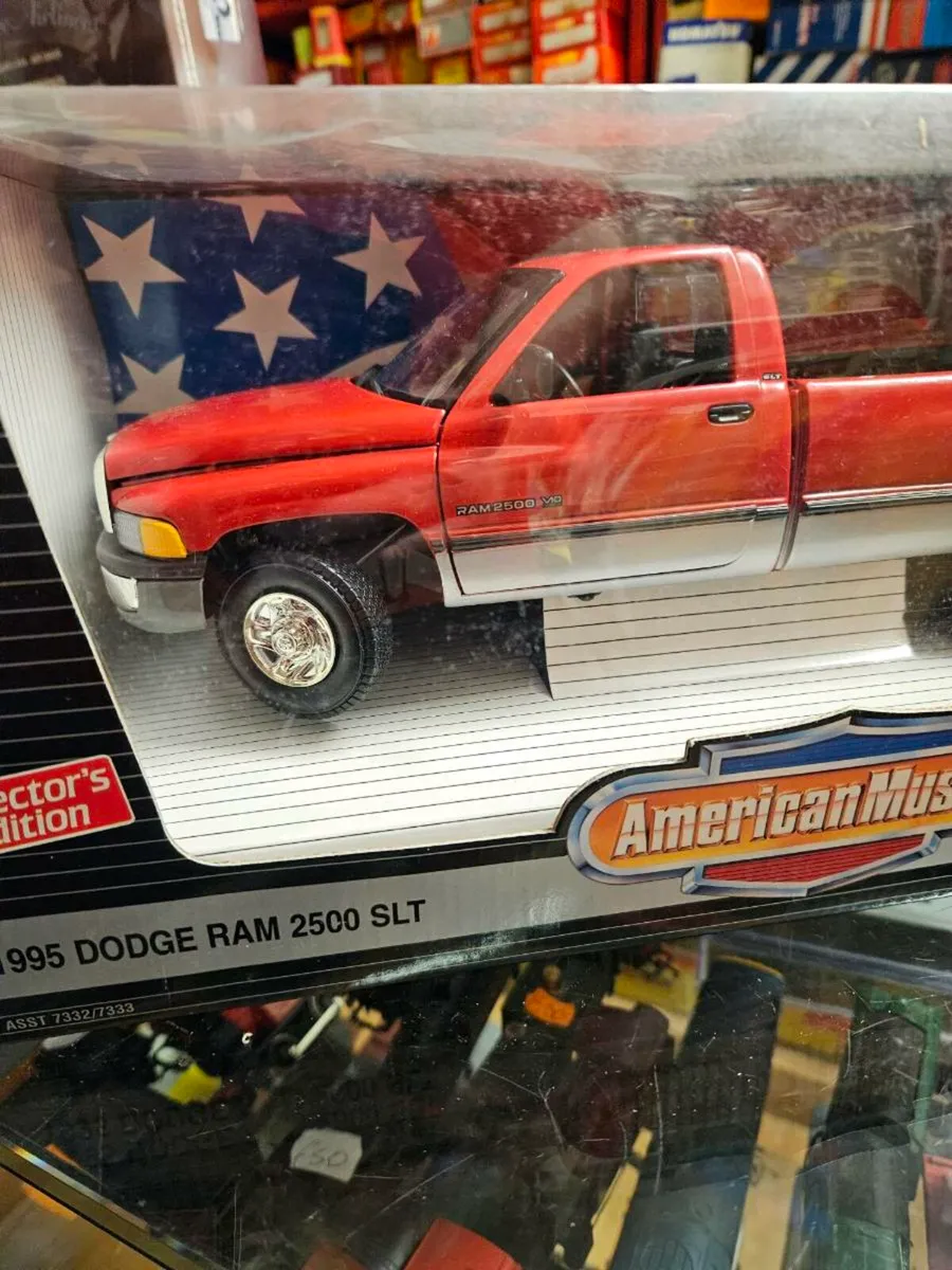 Corgi ERTL Dodge Ram 1:18 - Image 3