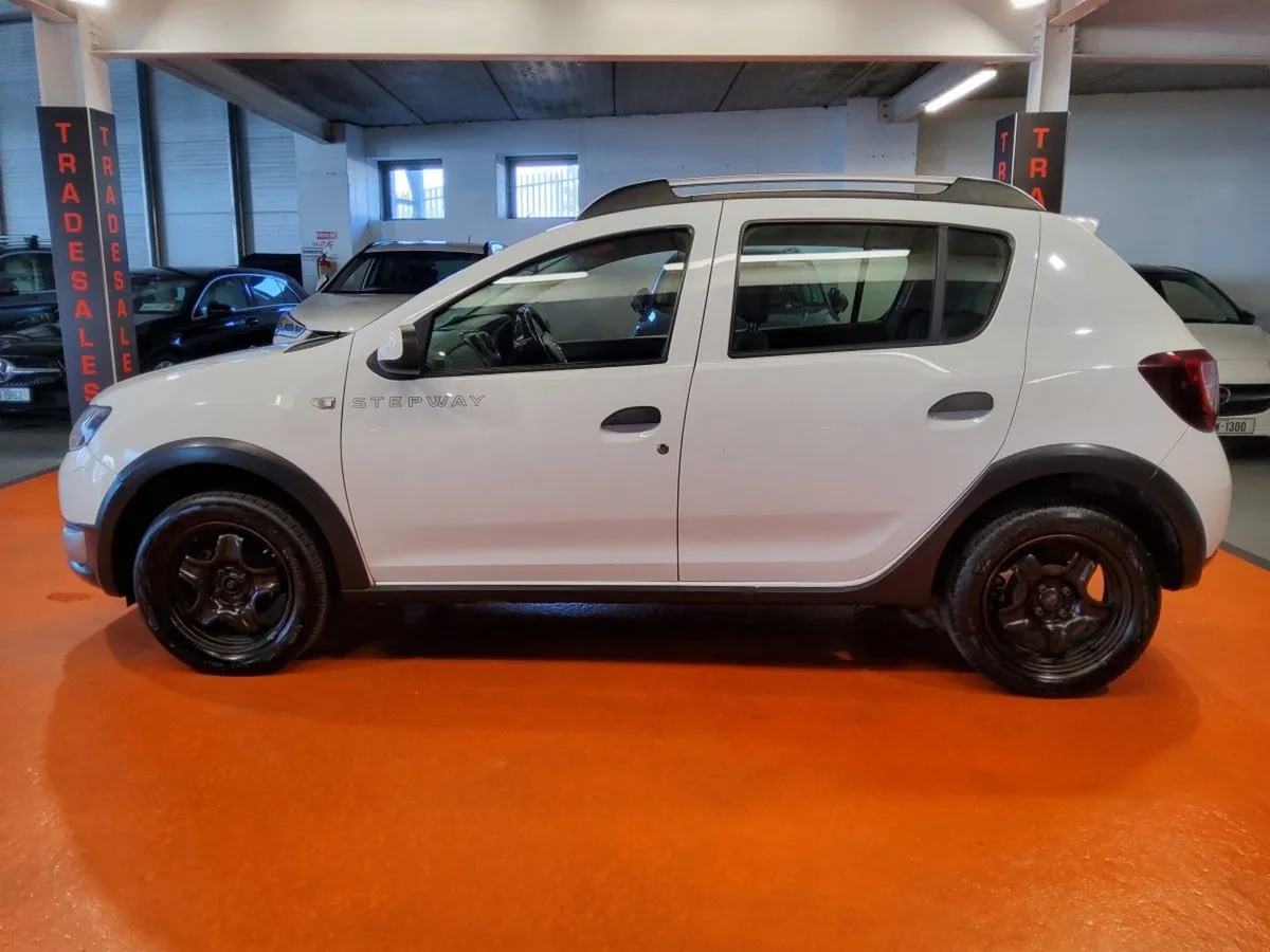 Dacia Sandero Stepway 1.5 dCi 90 Stepway Alternat - Image 2