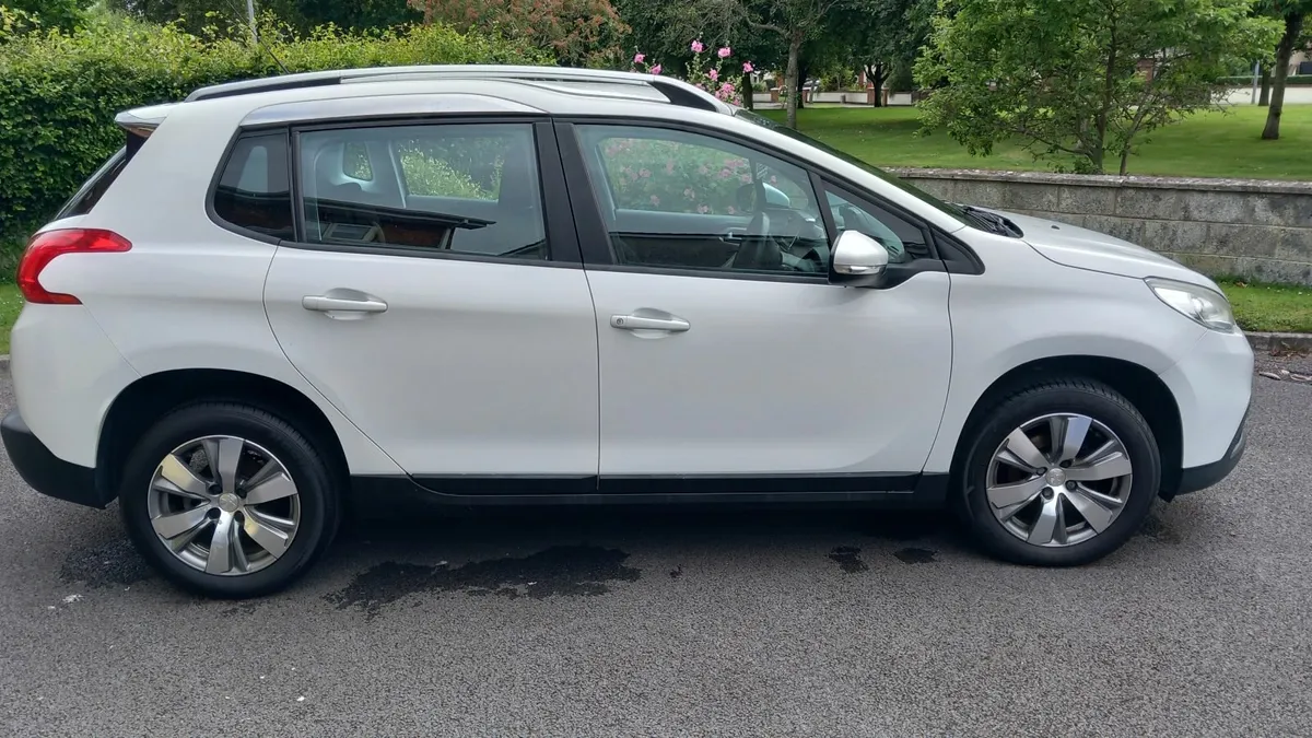 Peugeot 2008 2016 - Image 2