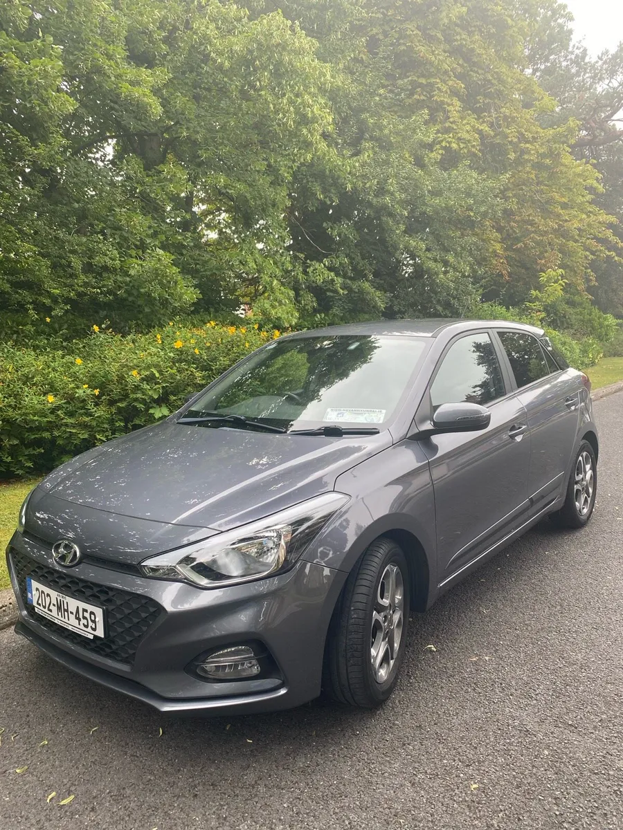 Hyundai i20 Deluxe (2020) - Image 1