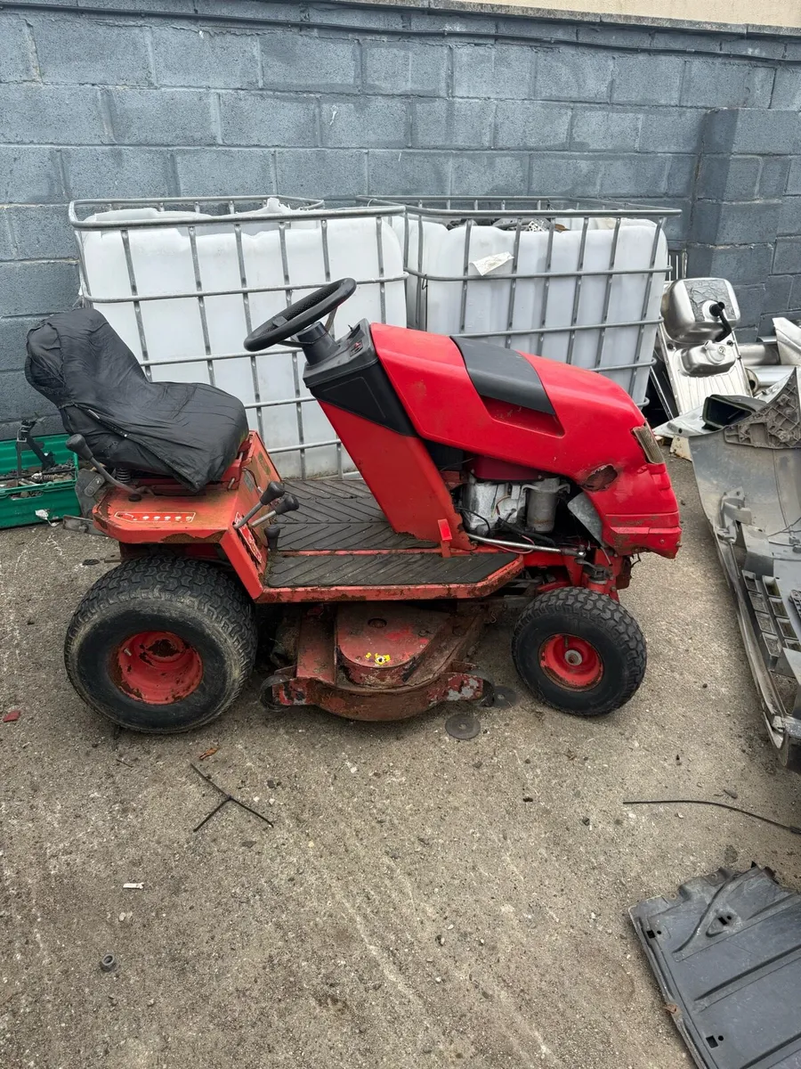 Lawn mower - Image 2