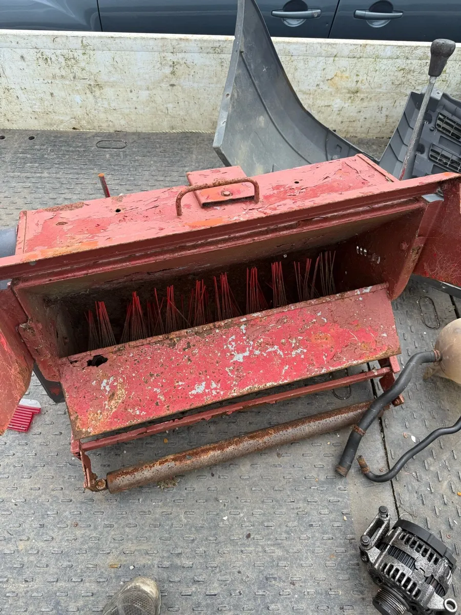 Lawn mower - Image 4