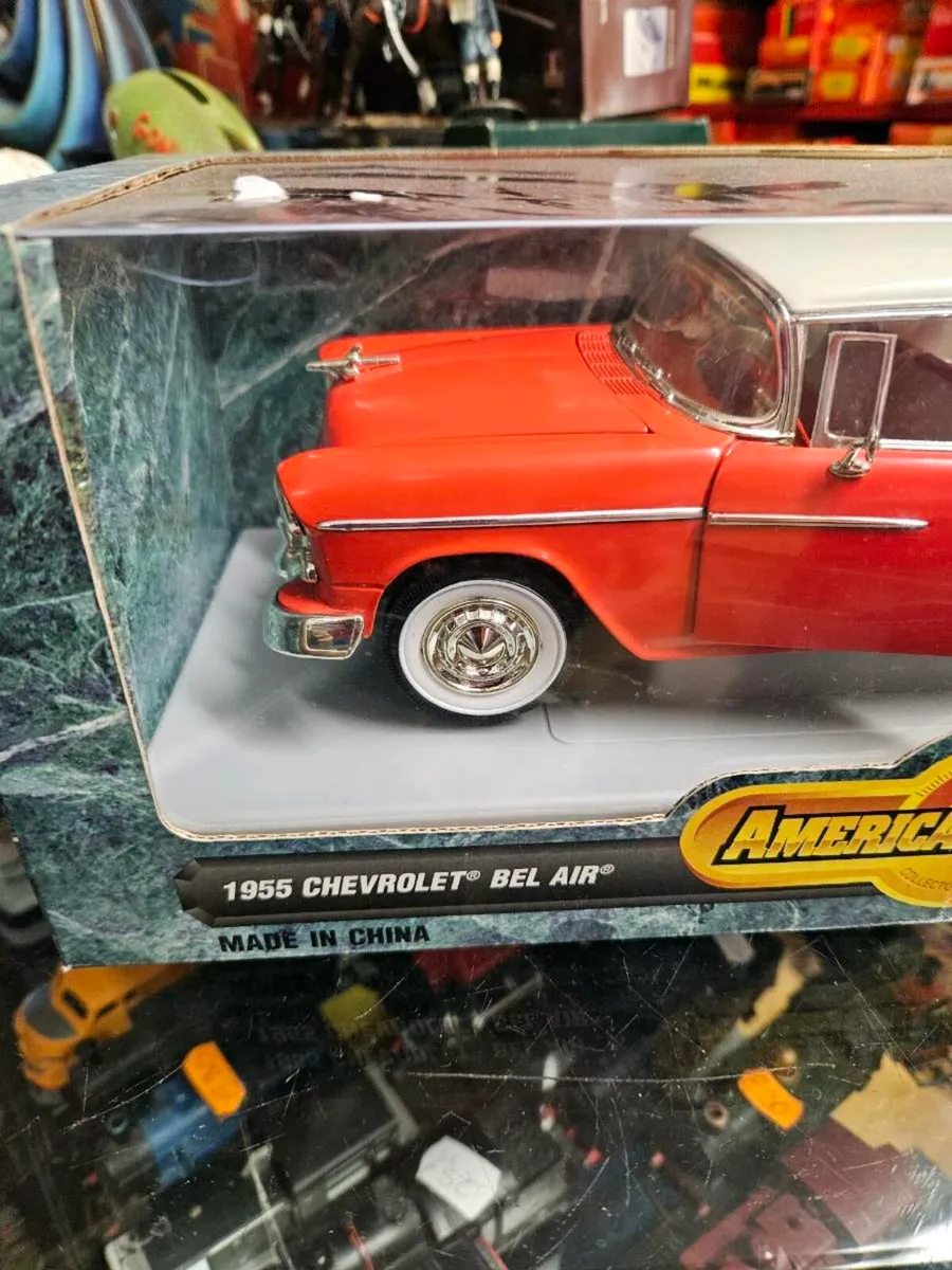 Corgi ERTL Chevrolet Bel Air 1:18 American Muscle - Image 2