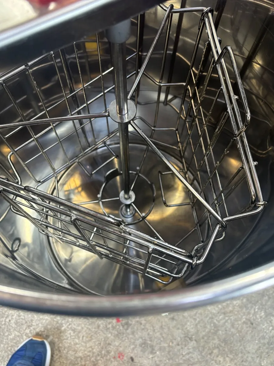 Honey Extractor - Image 2