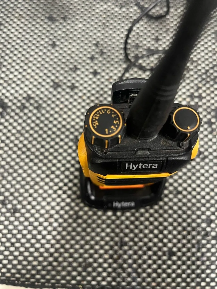 Radio Set - Image 4