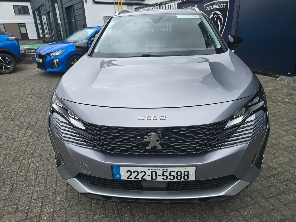 Peugeot 5008 2022 - Image 3