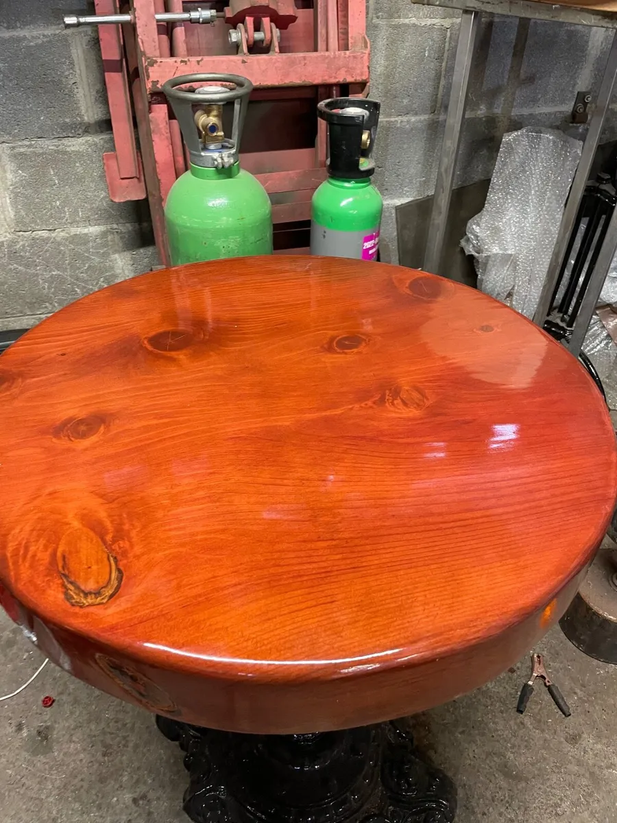 Bar tables - Image 1