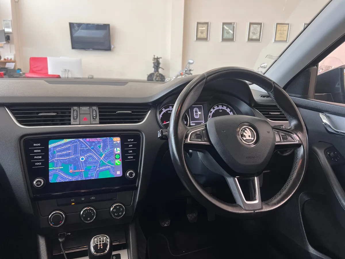 AMBITION 1.2 TSI **Spotless Condition/High Spec/Lo - Image 3