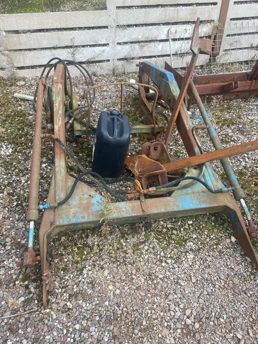 Ford Tractor Windows…Doors…. Loaders - Image 2