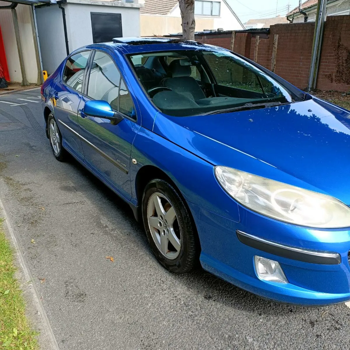 Car - Image 4