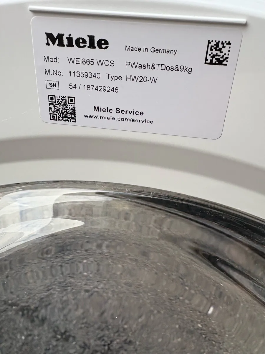 Miele Washing Machine (REPAIR OR PARTS) - Image 3