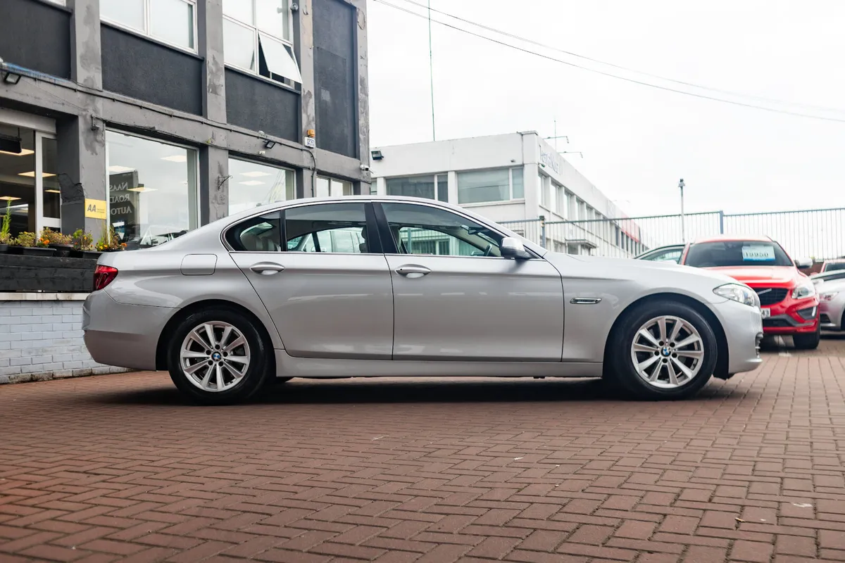 BMW 5-Series 2016 - Image 3