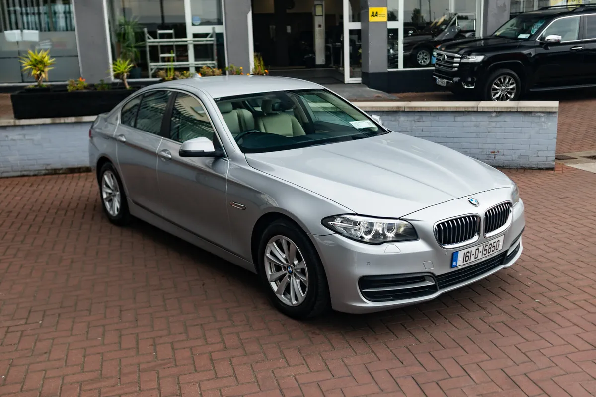 BMW 5-Series 2016 - Image 1