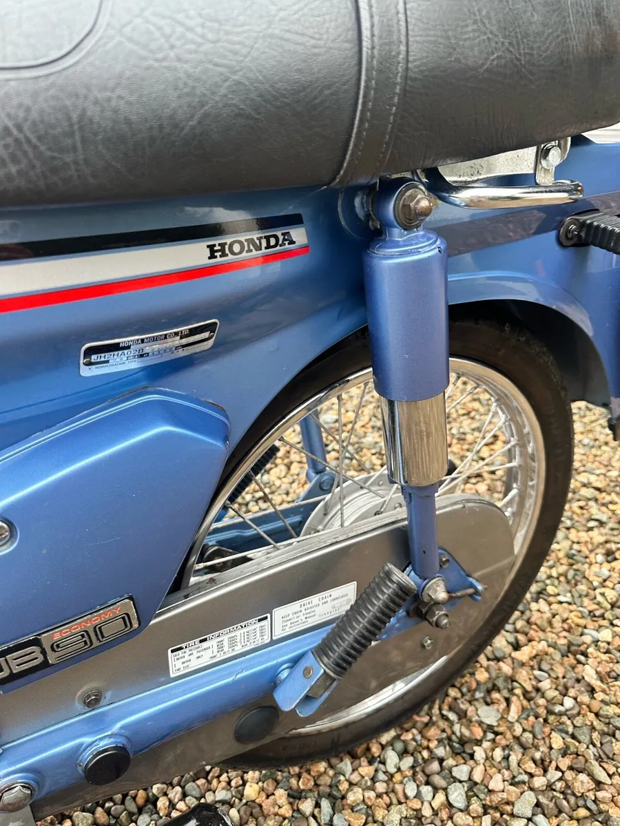 Honda 90 cub ( 50,70) - Image 3