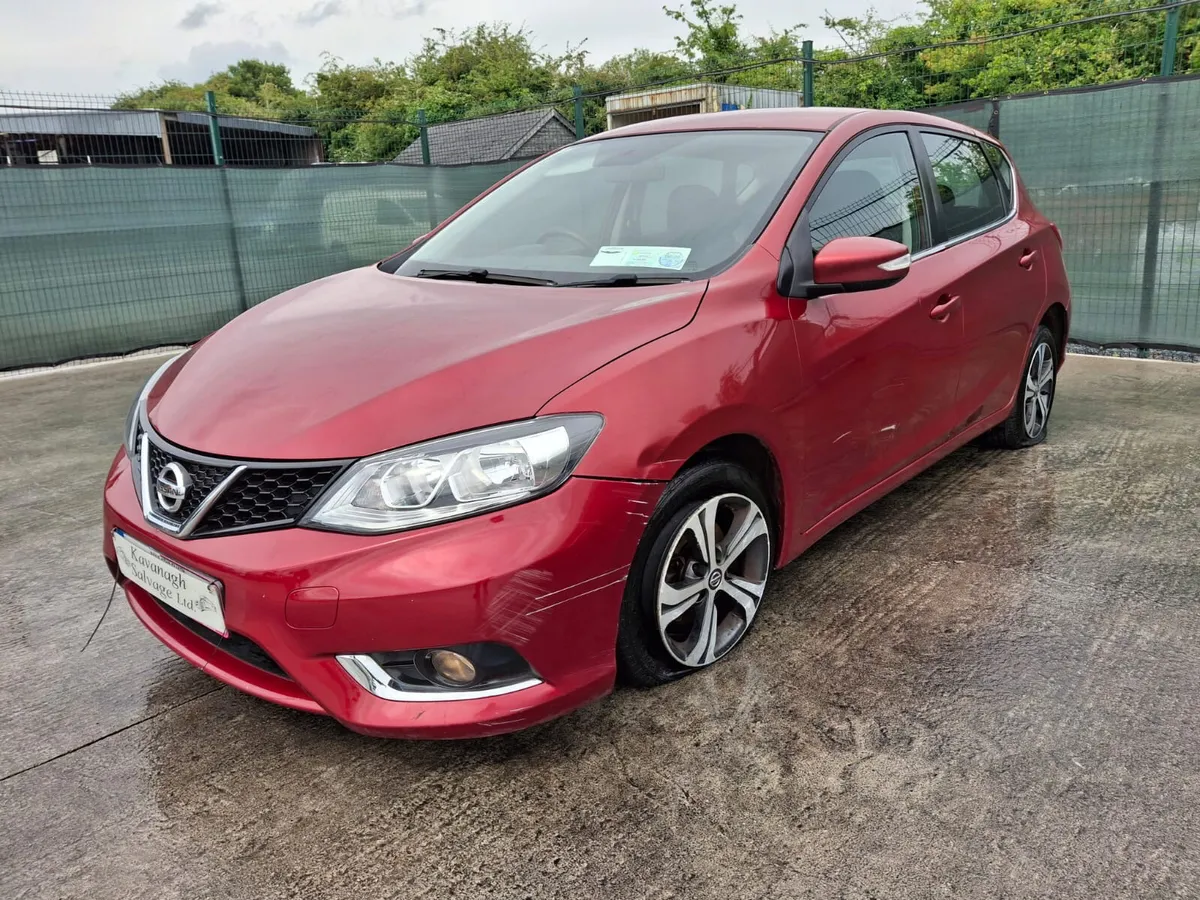 2016 Nissan Pulsar diesel very light damage - Image 2