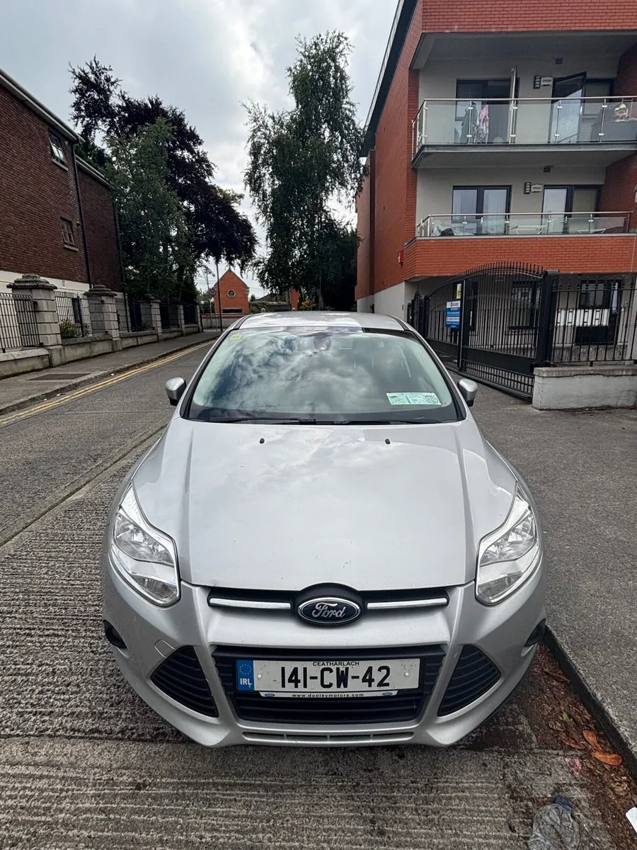 Ford Focus 2014 - Image 2