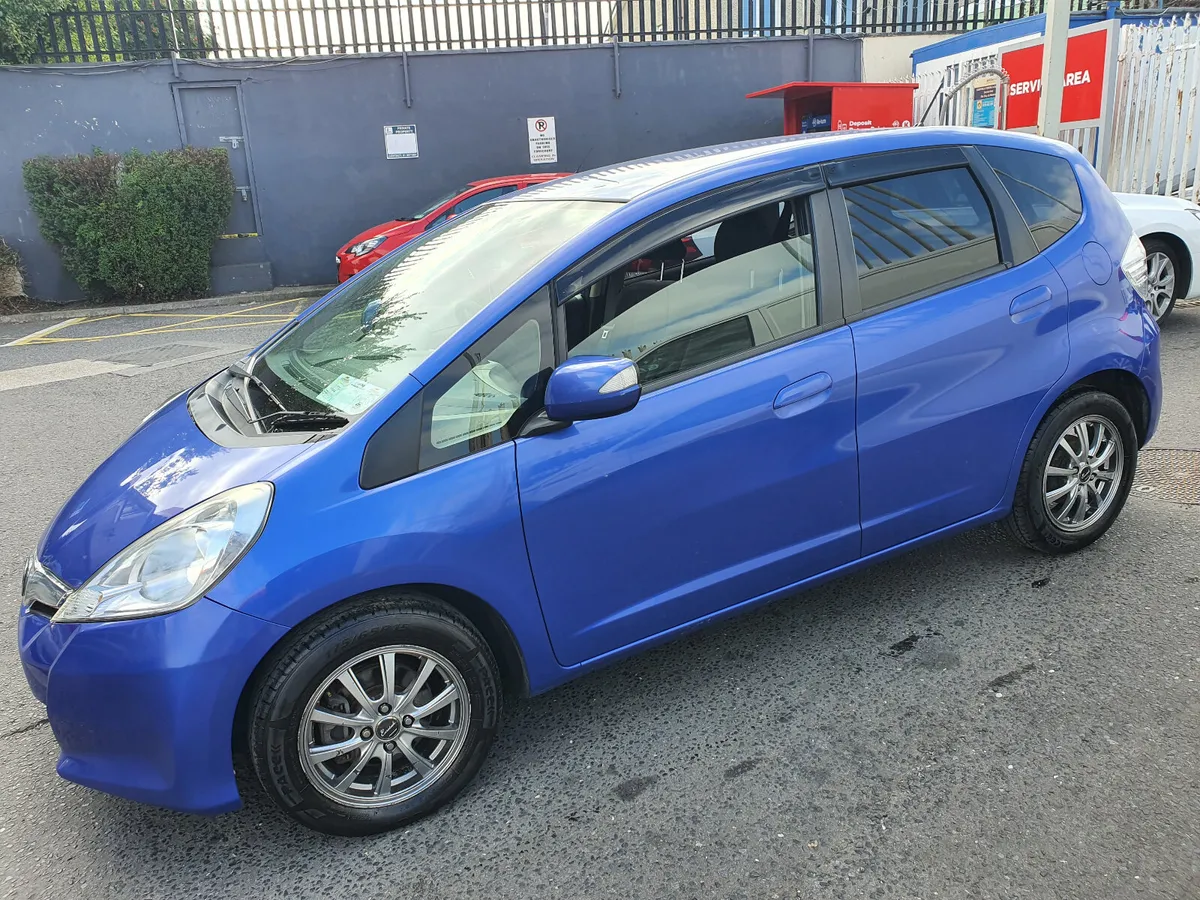 Honda Fit 2011 NCT AND TAX - Image 2
