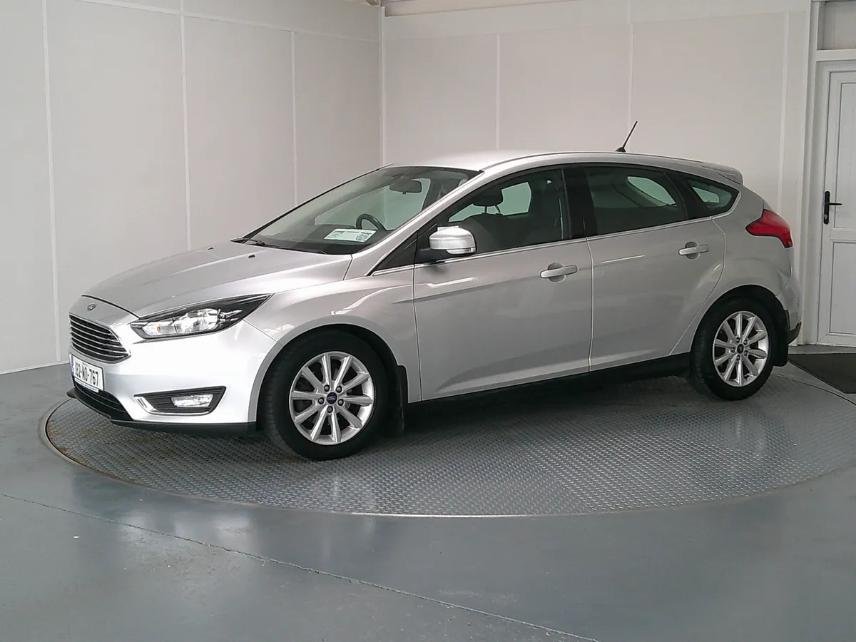 Ford Focus 2018 - Image 3
