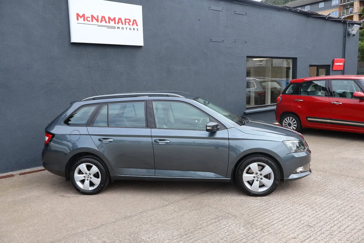 Skoda Fabia Combi Estate 84,000Km 1 Owner From New - Image 2